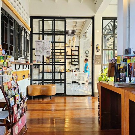 Sherloft Home & Hostel Chiang Mai Dış mekan fotoğraf