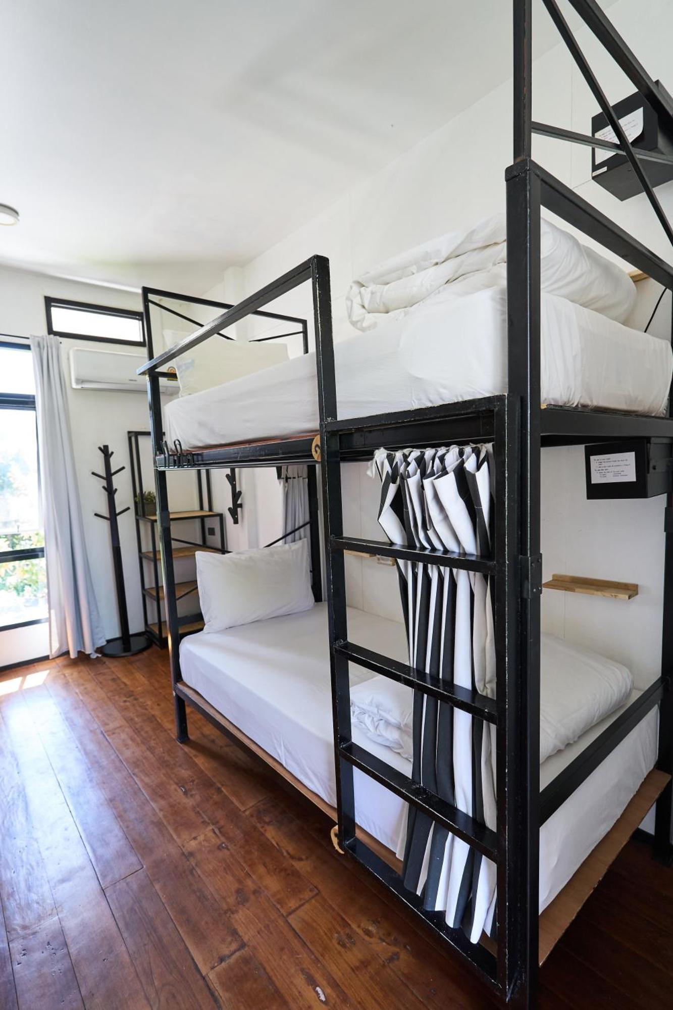 Sherloft Home & Hostel Chiang Mai Dış mekan fotoğraf